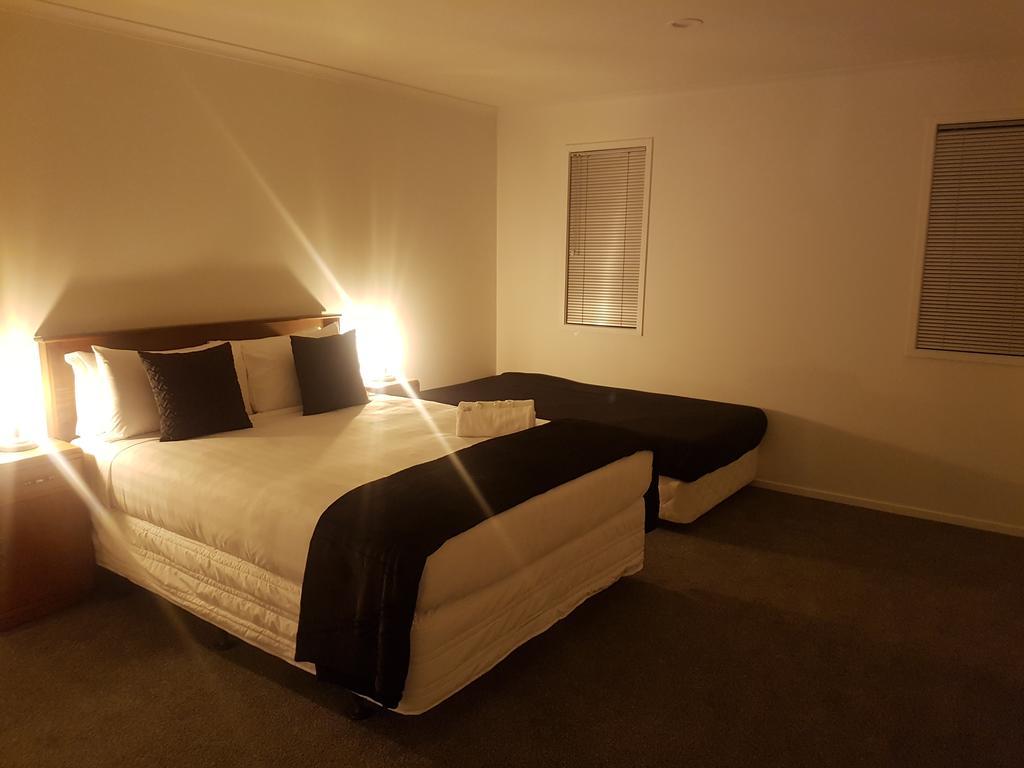 Trendy Bungalow In The Heart Of Rotorua Exterior photo